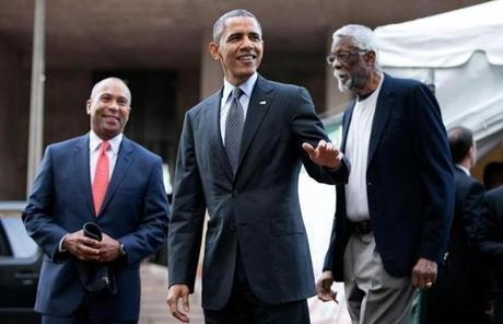 Obama, with Governor Patrick and Celtics legend Bill Russell, got a sneak peek at the statue honoring Russell.
