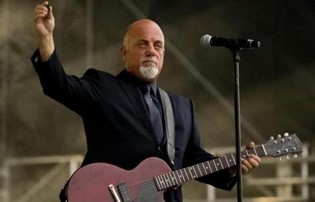 Boston, MA 6/26/2014 Billy Joel (cq) in concert at Fenway Park on Thursday June 26, 2014. (Matthew J. Lee/Globe staff) Topic: 27joel Reporter: Sarah Rodman
