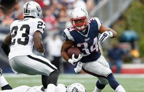 Shane Vereen carried the ball in the first half.
