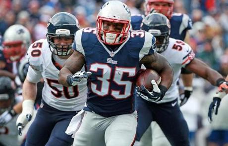 Jonas Gray ran with the ball in the first quarter.
