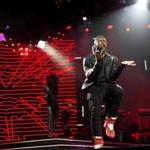Usher delivered a nonstop performance Thursday night at TD Garden in which he expressed gratitude to his loyal fans.