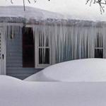 Ice dam problems usually occur after heavy snowfall and several days of freezing temperatures. 