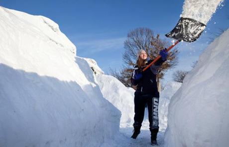 ?There?s just no place to put it,? said Cambridge resident Simone Chuda, who worked to clear the sidewalk yesterday.
