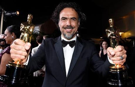 Alejandro González Iñárritu showed off two of his three Oscars for ?Birdman.?
