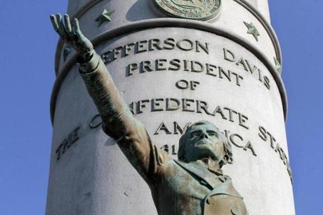 Jefferson Davis?s monument.
