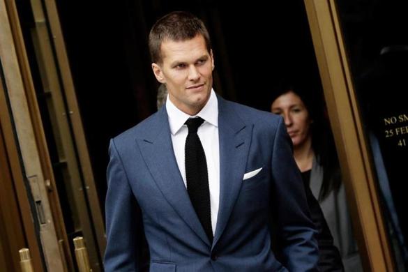 Patriots QB Tom Brady left federal court after a hearing with the NFL in New York on Monday.