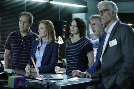 From left: David Berman, Marg Helgenberger, Jorja Fox, William Petersen, and Ted Danson in a scene from the 2-hour series finale of 