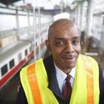 Allen Freeman is a Red Line driver who is getting attention for his creative and colorful narration of what?s happening outside as he drives passengers back and forth each day.