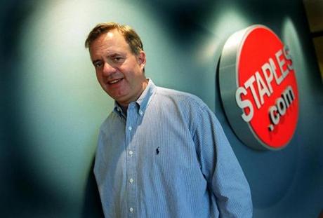 Thomas Stemberg, the founder of Staples, outside the Staples.com offices in 2000.
