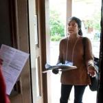 Environmental Voting Project canvasser Heleena Mathew spoke with a Green Street resident.