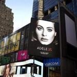 epa05035009 A view of a billboard for Adele's new album, '25' in New York, New York, USA, on 20 November 2015. The album is being released today but will not be available on streaming music services like Spotify and Apple music. EPA/JUSTIN LANE
