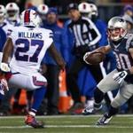 11/23/15: Foxborough, MA: Patriots WR Danny Amendola may have injured his knee on this third quarter play in which he caught a pass and eluded a number of Bills defenders, including Duke Williams, on his way to a 41 yard pickup that set up Nwe England's final touchdown of the game. The New England Patriots hosted the Buffalo Bills in a regular season Monday Night Football game at Gillette Stadium. (Globe Staff Photo/Jim Davis) section:sports topic:Patriots-Bills(1)