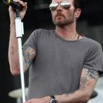 epa05053903 (FILE) A file picture dated 16 May 2015 shows US singer Scott Weiland performing at the Rock on the Range Festival in Columbus, Ohio, USA. According to media reports on 04 December 2015, Weiland, 48, best known as the frontman for the rock band Stone Temple Pilots, was found dead on 03 December 2015 by his personal manager in a tour bus. EPA/STEVE C. MITCHELL