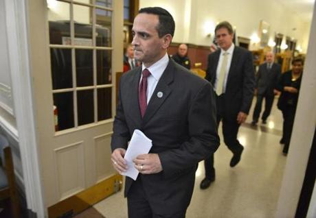 Somerville Mayor Joseph Curtatone arrived at a press conference held to respond to criticism by Wynn Resorts over delays to its planned Everett casino. 
