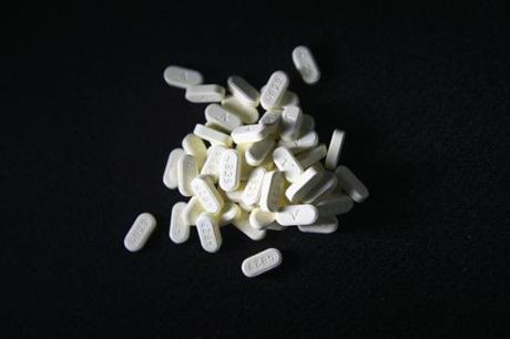 Oxycodone pain pills prescribed for a patient with chronic pain. On March 15, the U.S. Centers for Disease Control (CDC) announced guidelines for doctors to reduce the amount of opioid painkillers prescribed.
