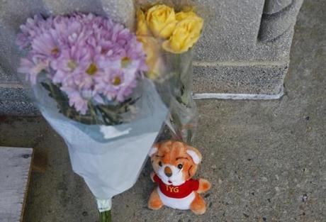 A makeshift memorial at the L Street Bathhouse. 
