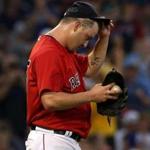 Steven Wright injured his shoulder pinch running on Aug. 6.