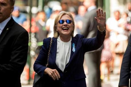 Hillary Clinton waved after leaving her daughter?s apartment in New York.
