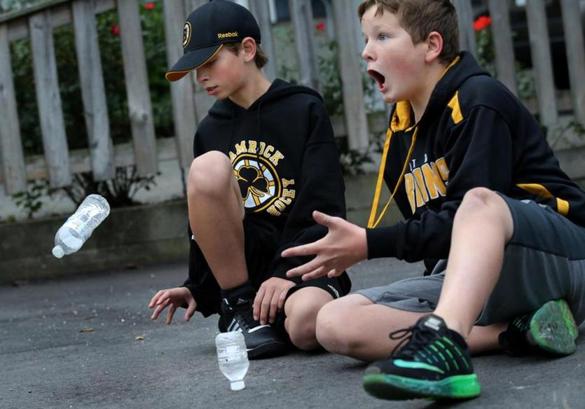Bottle flipping becomes the rage with middle schoolers - The