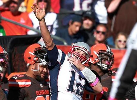 Tom Brady celebrated after running for a first down against the Cleveland Browns.
