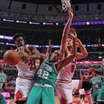 Celtics center Al Horford (center) had a rough night on the boards against the Bulls? Jimmy Butler (left) and Robin Lopez..