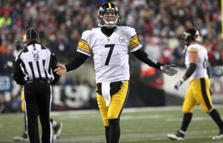 Steelers quarterback Ben Roethlisberger seemed to show some frustration in the third quarter. 
