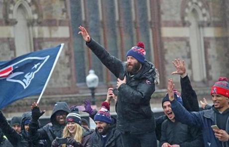 BOSTON, MA - 2/07/2017: ALL CHEERS for the New England Patriots Super Bowl Parade 2017 in Boston (David L Ryan/Globe Staff Photo) SECTION: METRO TOPIC 08parade
