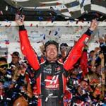 DAYTONA BEACH, FL - FEBRUARY 26: Kurt Busch, driver of the #41 Haas Automation/Monster Energy Ford, celebrates in Victory Lane after winning the 59th Annual DAYTONA 500 at Daytona International Speedway on February 26, 2017 in Daytona Beach, Florida. (Photo by Sean Gardner/Getty Images)