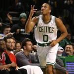 Boston MA 3/12/17 Boston Celtics Avery Bradley looking up after knocking down a three point basket against the Chicago Bulls during second quarter action at the TD Garden. (Photo by Matthew J. Lee/Globe staff) topic: reporter: 