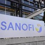 epa05071405 Signage outside the pharmaceutical company Sanofi offices in Cambridge, Massachusetts, USA, 16 December 2015. French drug maker Sanofi said on 15 December that it has launched exclusive talks with Germany's Boehringer Ingelheim for an 18.1-billion-euro (20-billion-dollar) exchange of assets between the two groups. EPA/CJ GUNTHER
