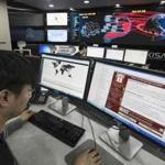 A staffer monitored the spread of ransomware cyber attacks at the Korea Internet and Security Agency (KISA) in Seoul.