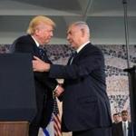 US President Donald Trump (L) shakes hands with Israeli Prime Minister Benjamin Netanyahu at the podium at the Israel Museum in Jerusalem on May 23, 2017. / AFP PHOTO / MANDEL NGANMANDEL NGAN/AFP/Getty Images