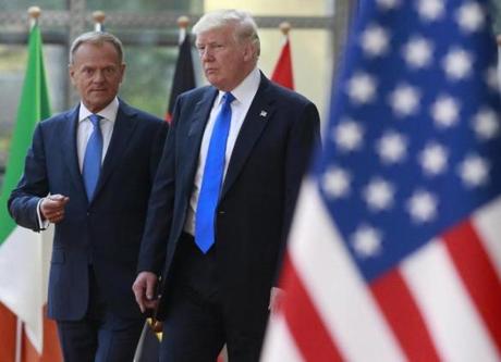 epa05988264 US President Donald J. Trump (R) is welcomed by European Council President Donald Tusk ahead of a meeting with EU leaders at the European Council, in Brussels, Belgium, 25 May 2017. Trump is in Belgium to attend a North Atlantic Treaty Organization (NATO) Summit and to meet EU leaders. EPA/OLIVIER HOSLET
