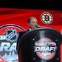 CHICAGO, IL - JUNE 23: NHL Commissioner Gary Bettman speaks to the crowd during the 2017 NHL Draft at the United Center on June 23, 2017 in Chicago, Illinois. (Photo by Bruce Bennett/Getty Images)