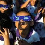 Officials from the nonprofit American Astronomical Society are warning people to steer clear of phony or counterfeit eclipse glasses being sold online.