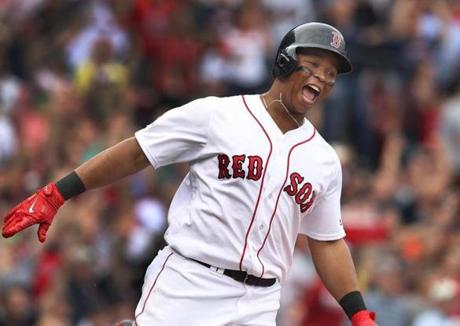 Red Sox third baseman Rafael Devers reacted while rounding third base after hitting his pivotal two-run homer in the third inning.
