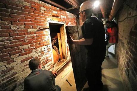 The Old North Church opened up a 200-year-old tomb in its crypt as part of preparations for renovating the crypt for tourists. 
