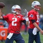 Foxborough, MA: 11-1-17: Newly signed New England Patriots backup quarterback Brian Hoyer (2,left) was on the practice field with starting quarterback Tom Brady (12,right) for this afternoon's session. (Jim Davis/Globe Staff)