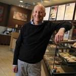 Ron Shaich, the Panera chain?s founder, will step down as chief executive on Jan. 1.