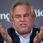 Eugene Kaspersky, chief executive of Kaspersky Labs, has said he would allow the US government to inspect his company?s source code to allay distrust of its antivirus and security products.