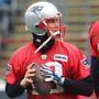 Foxboroughr-01/17/18- QB Tom Brady has his right hand in his pouch during practice. The Patriots practiced at Gillette Stadium as they prepared for the AFC Championship game against Jacksonville. John Tlumacki/Globe staff(sports)