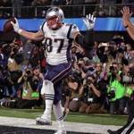 Minneapolis, MN - 2/06/2018 - (4th quarter) New England Patriots tight end Rob Gronkowski (87) celebrates in the end zone after his touchdown reception in the fourth quarter. The New England Patriots play the Philadelphia Eagles in Super Bowl LII at US Bank Stadium in Minneapolis on Feb. 4, 2018. - (Barry Chin/Globe Staff), Section: Sports, Reporter: James M. McBride, Topic: 05Eagles-Patriots, LOID:8.4.795654374.