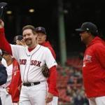 Boston, MA--5/27/2018-- Wade Boggs lifts his cap to the crowd as he is announced for the Red Sox alumni game. (Jessica Rinaldi/Globe Staff) Topic: Reporter: 