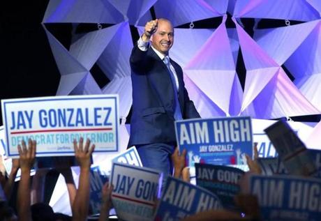 Worcester- 06/02/18- The Democratic State Convention was held at the DCU Center. Jay Gonzalez waves to the crowd as he takes the stage after winning the endorsement for governor. Photo by John Tlumacki/Globe Staff(metro)
