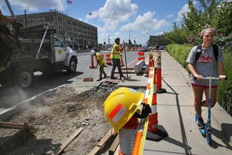 Work resumes Thursday night and a stretch of Commonwealth Avenue will be closed to vehicles for about two weeks.
