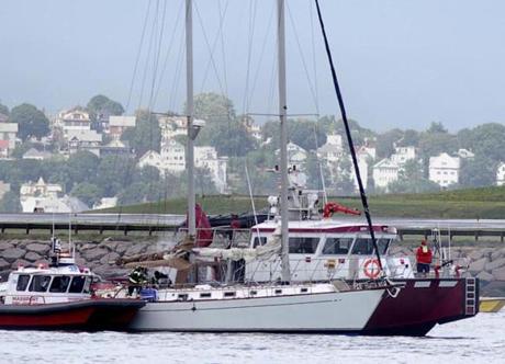 08/03/2018 Boston Ma - A sailboat off of Castle Island was in need of assistance after some sort of emergency. . Reporter:Topic
