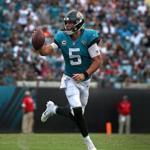 Jacksonville, FL - 9/16/2018 - (3rd quarter) Jacksonville Jaguars quarterback Blake Bortles (5) was masterful in the win doing it with his legs and his arm. The Jacksonville Jaguars host the New England Patriots at TIAA Bank Field in Jacksonville, FL. - (Barry Chin/Globe Staff), Section: Sports, Reporter: Ben Volin, Topic: 17Patriots-Jaguars, LOID:8.4.3163038406.