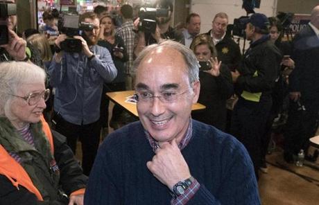 Republican US Representative Bruce Poliquin is challenging ranked-choice voting in Maine as he seeks to fend off a challenge from Democrat Jared Golden. 

