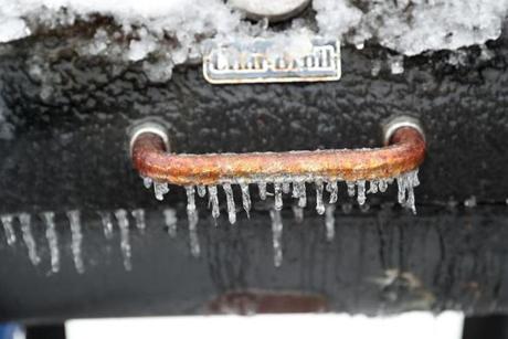 A frozen-over grill in Quincy.
