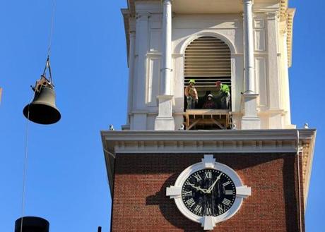 A crane lowered the bell from Park Street Church?s steeple on Saturday.
